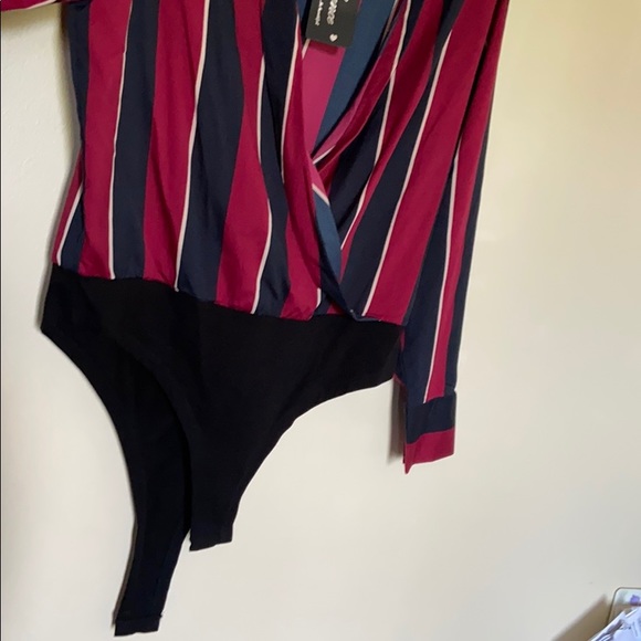 A beautiful bodysuit shirt. - Picture 3 of 8